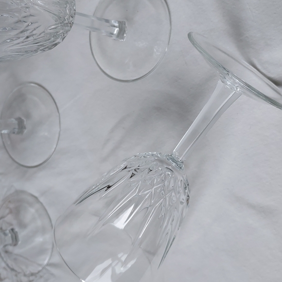 FRENCH wine glasses set of 4 🍷beautiful made in France 🇫🇷 - Picture 3 of 12